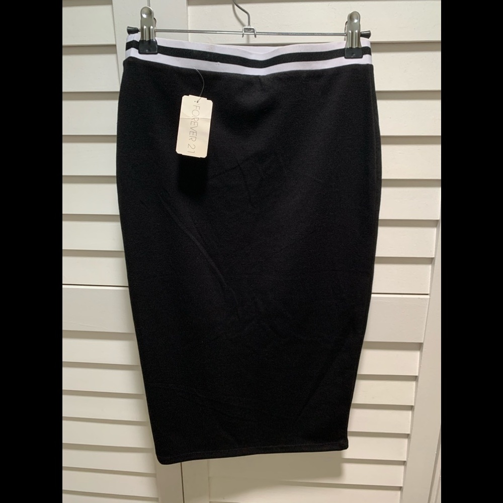 Forever 21 skirt